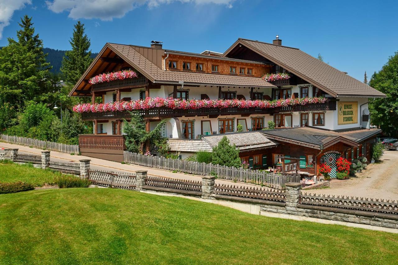 Hotel Biohotel Walserstuba 3*